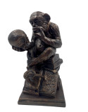Statue "Singe philosophe avec un crâne" de Rheinhold